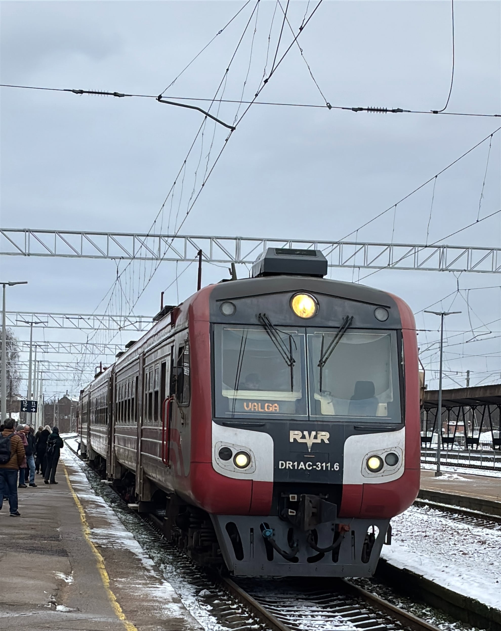 Train pulling into Riga station.