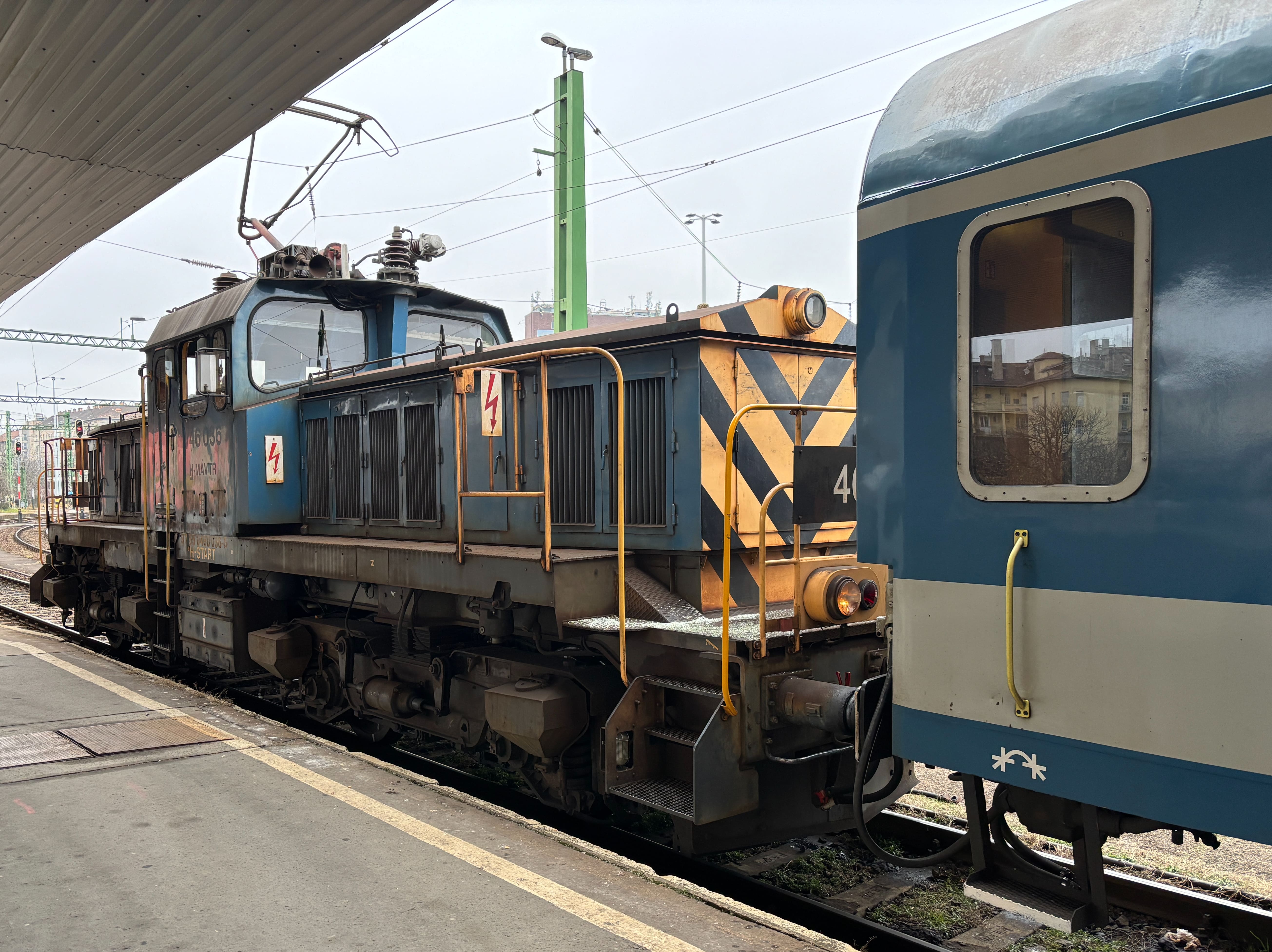 Class V46 locomotive waiting to depart.